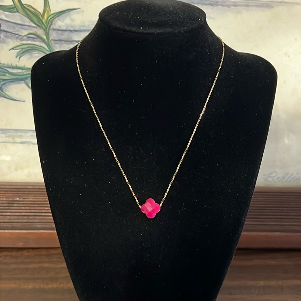 Gold plated stainless steel pink clover necklace